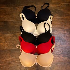 Victoria’s Secret Body by Victoria Bra Bundle Size 36DD